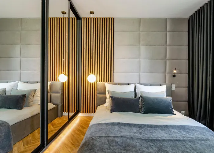 Apartament Centrum Obok Manufaktura Piotrkowska Dostep Na Kod