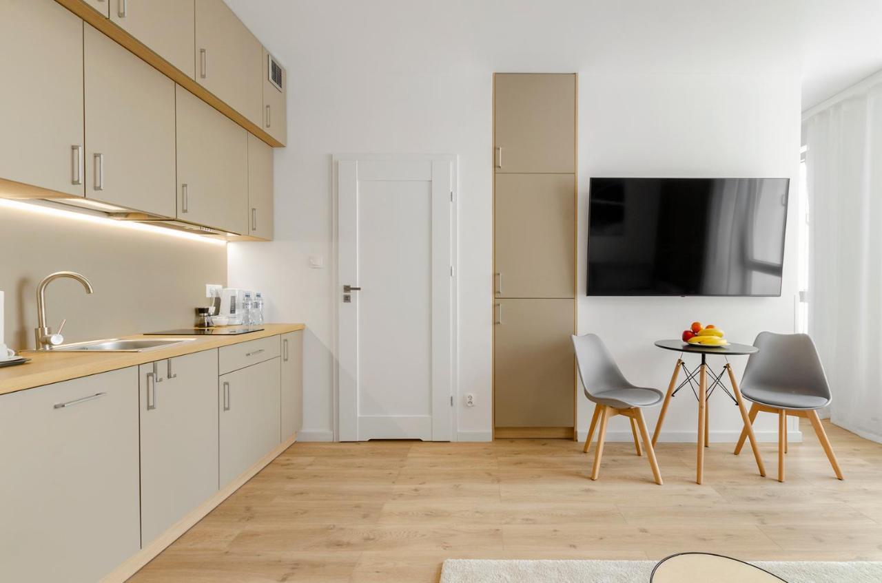 Centrum Obok Manufaktura Piotrkowska Dostep Na Kod Apartment *