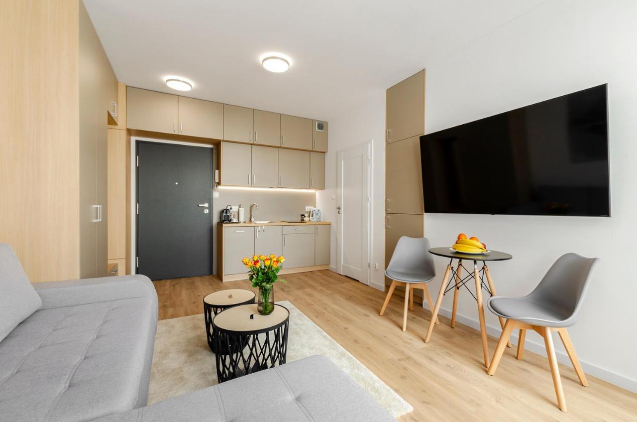 Apartment Centrum Obok Manufaktura Piotrkowska Dostep Na Kod
